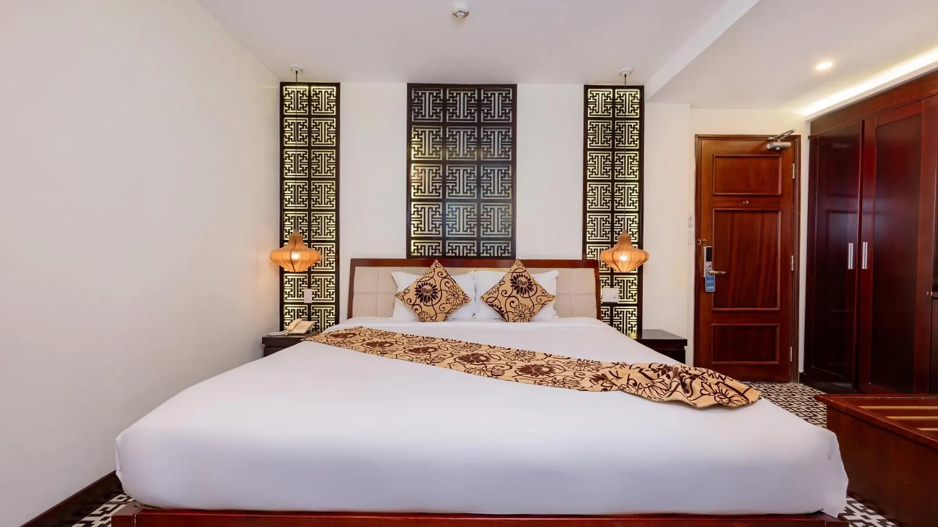 Hoi An Canal House Riverside By Haviland מלון הוי אן
